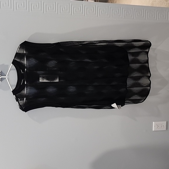 BNWT asymmetric mesh cover up - Picture 8 of 11